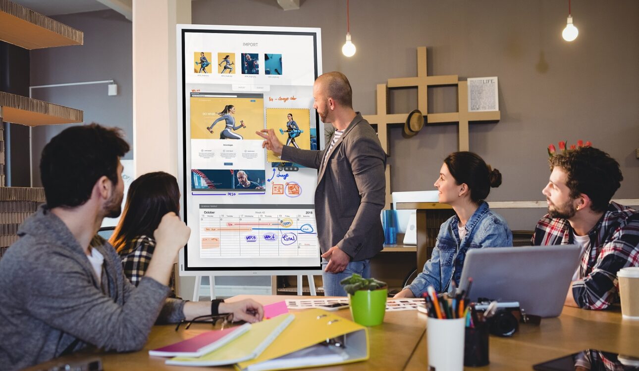 Lavagne Interattive Multimediali: il cuore delle Meeting Room digitali