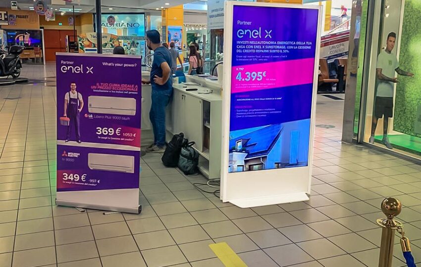 enelx_piazzaanna_01_sbiancamento totem