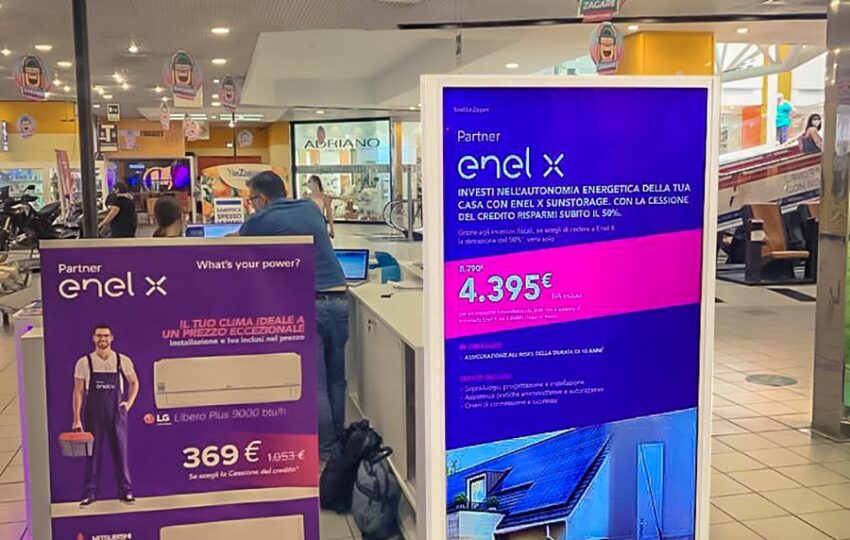 enelx_piazzaanna_04_sbiancamento totem