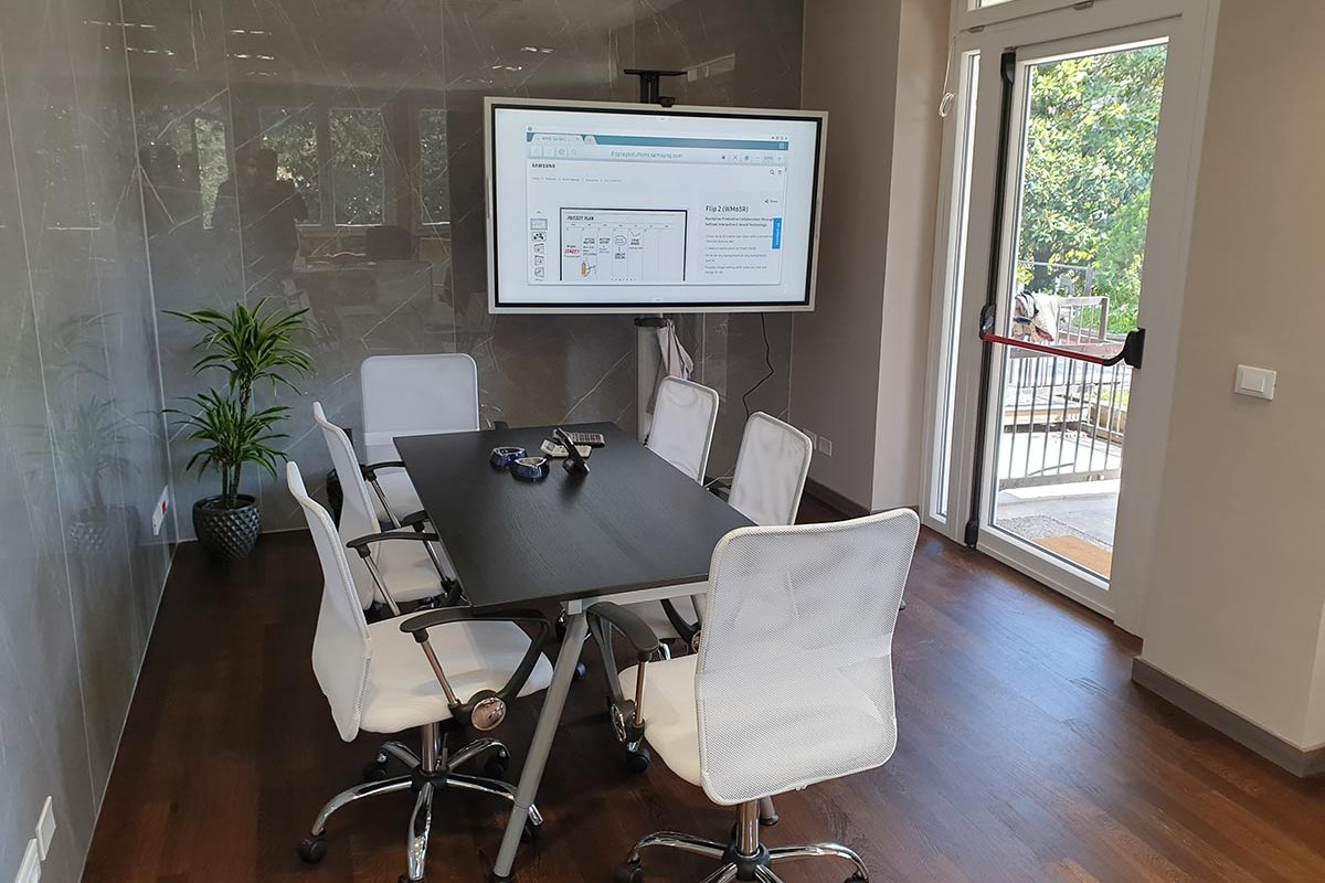 20210329_111641_ed-COVER