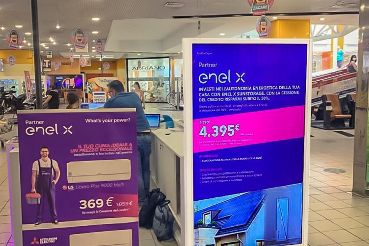 enelx_piazzaanna_04_sbiancamento totem